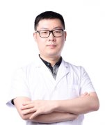 <b>陆忠凯</b>
