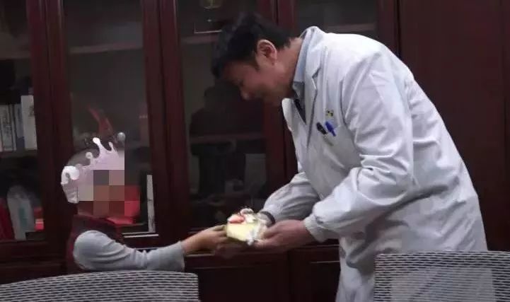 新耳朵”故事——早期的心理引导对于耳畸形患儿的重要性！  